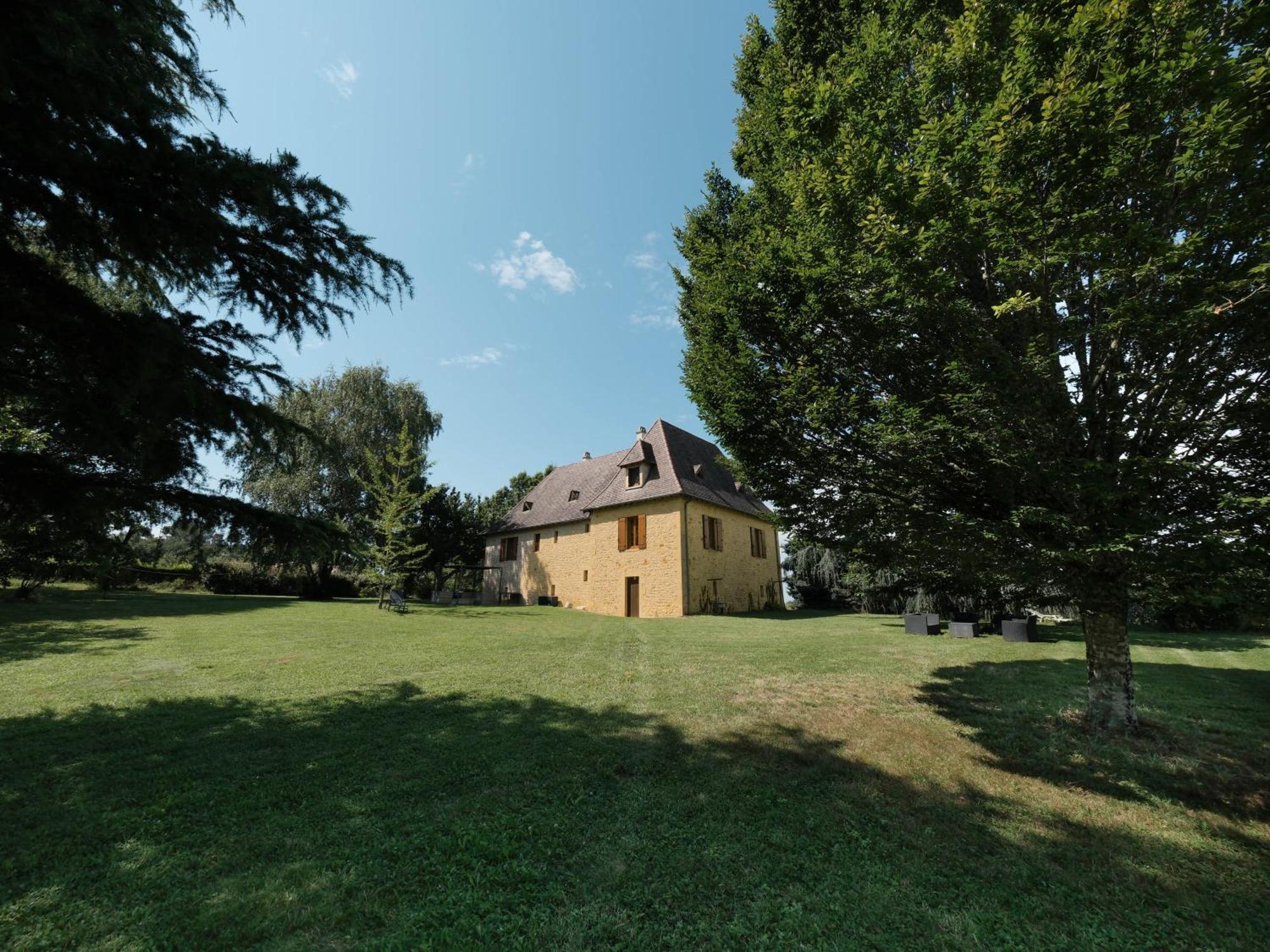 Grande Maison En Perigord A 10 Mn De Sarlat Marquay Eksteriør billede